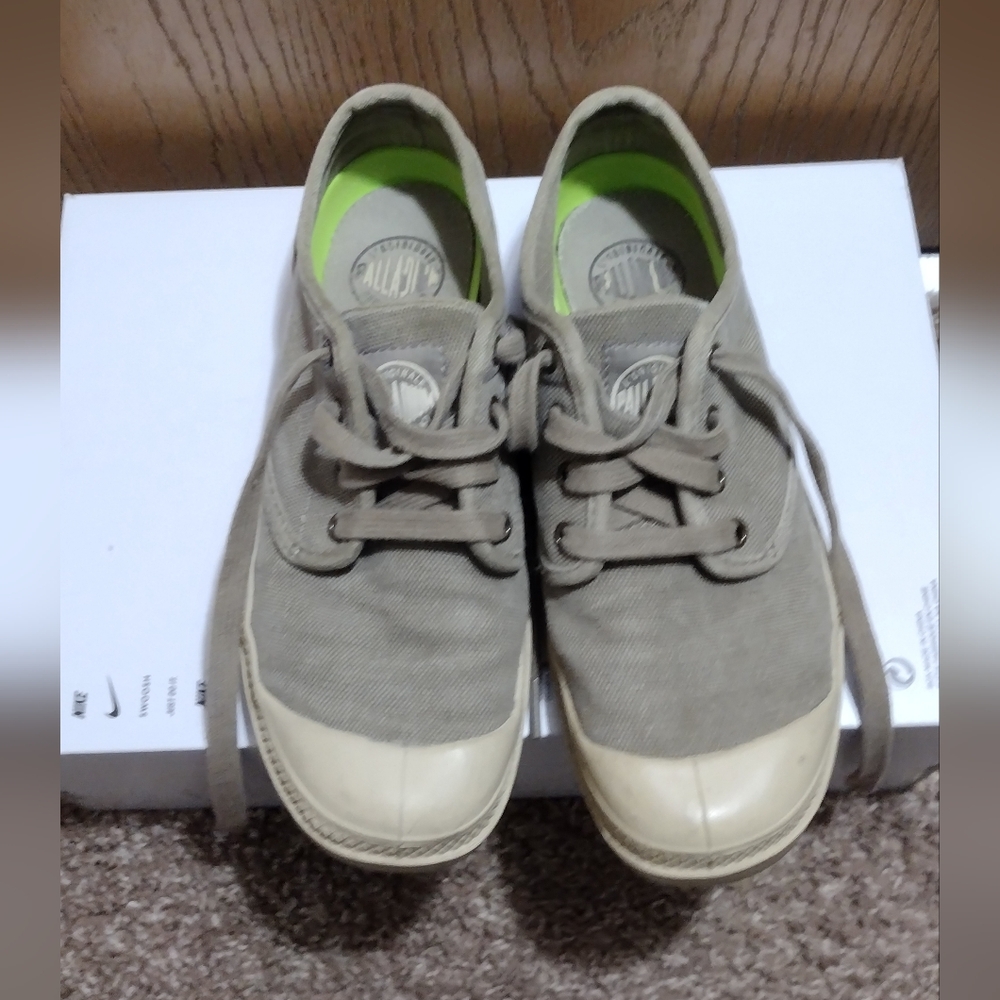 Palladium Military Canvas Low Top Women's Shoes Size 8 - Picture 3 of 9